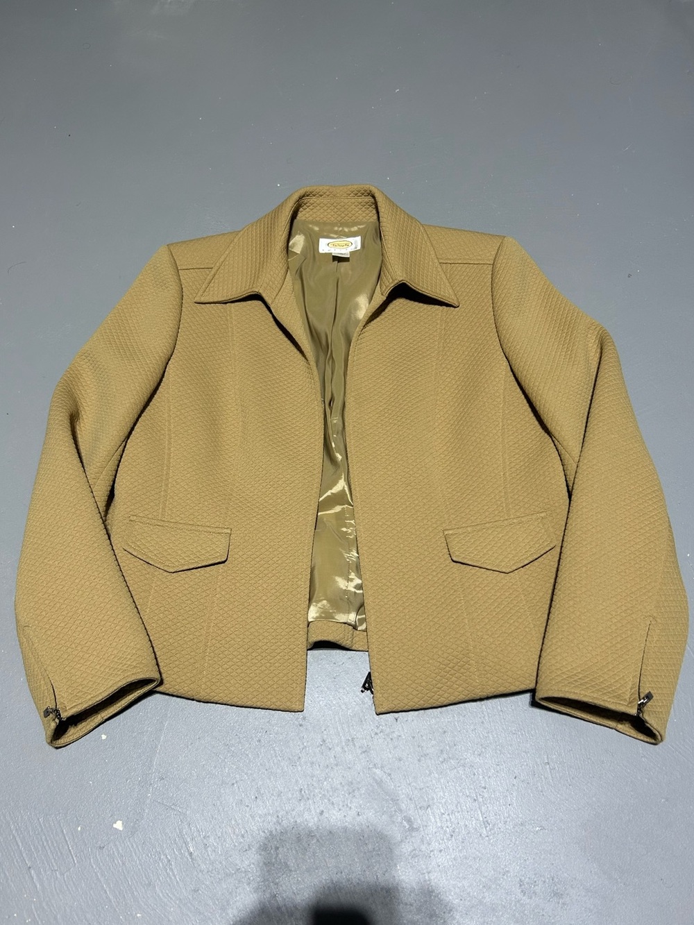 Talbots Petites Beige / Light Tan Premium Blazer Jacket (Women’s Size 12)